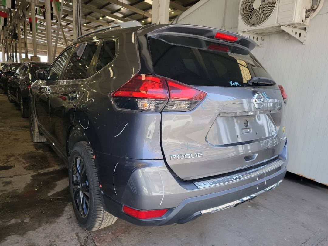 2017 NISSAN ROGUE — 145625 Miles — Lot C742243 — Main - Marhaba Auctions Used Cars - Image 3