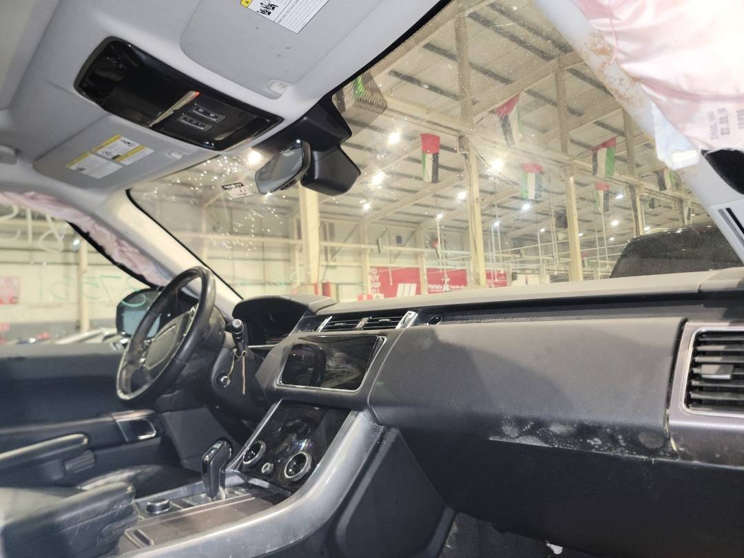 2019 LAND ROVER RANGE ROVER SPORT — 56460 Miles — Lot KA815482 - Marhaba Auctions Used Cars - Image 6