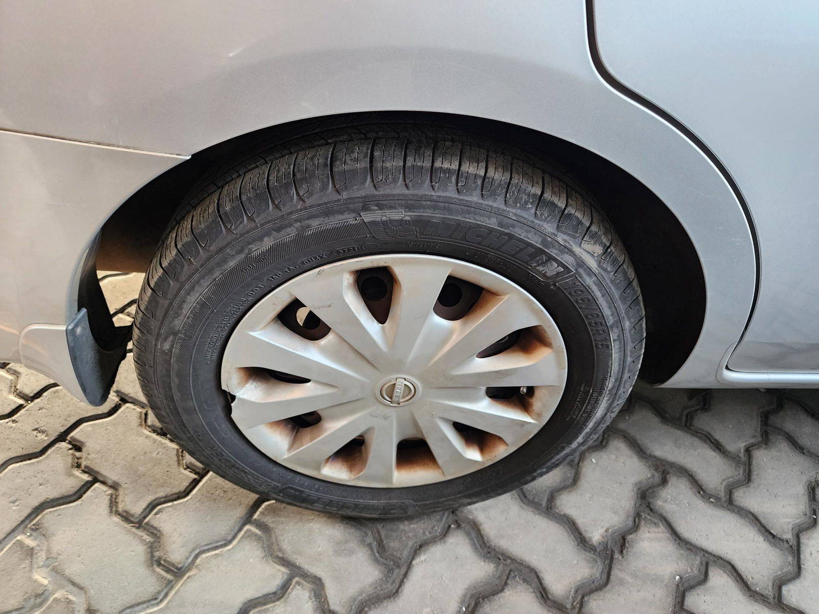 2015 NISSAN VERSA — 161485 Miles — Lot 38953767 — Souq - Marhaba Auctions Used Cars - Image 6