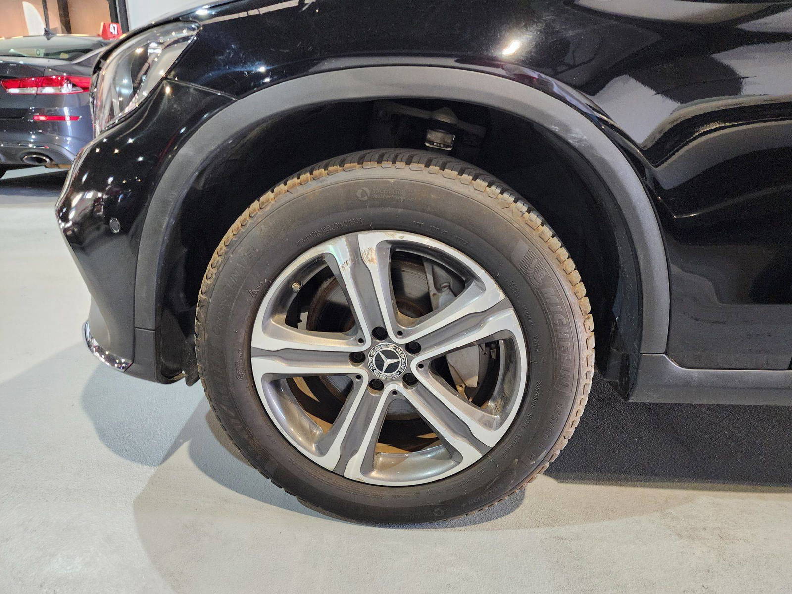 2019 MERCEDES BENZ GLC-300 — 81060 KM — Lot 50065454 — Al Quoz - Marhaba Auctions Used Cars - Image 15