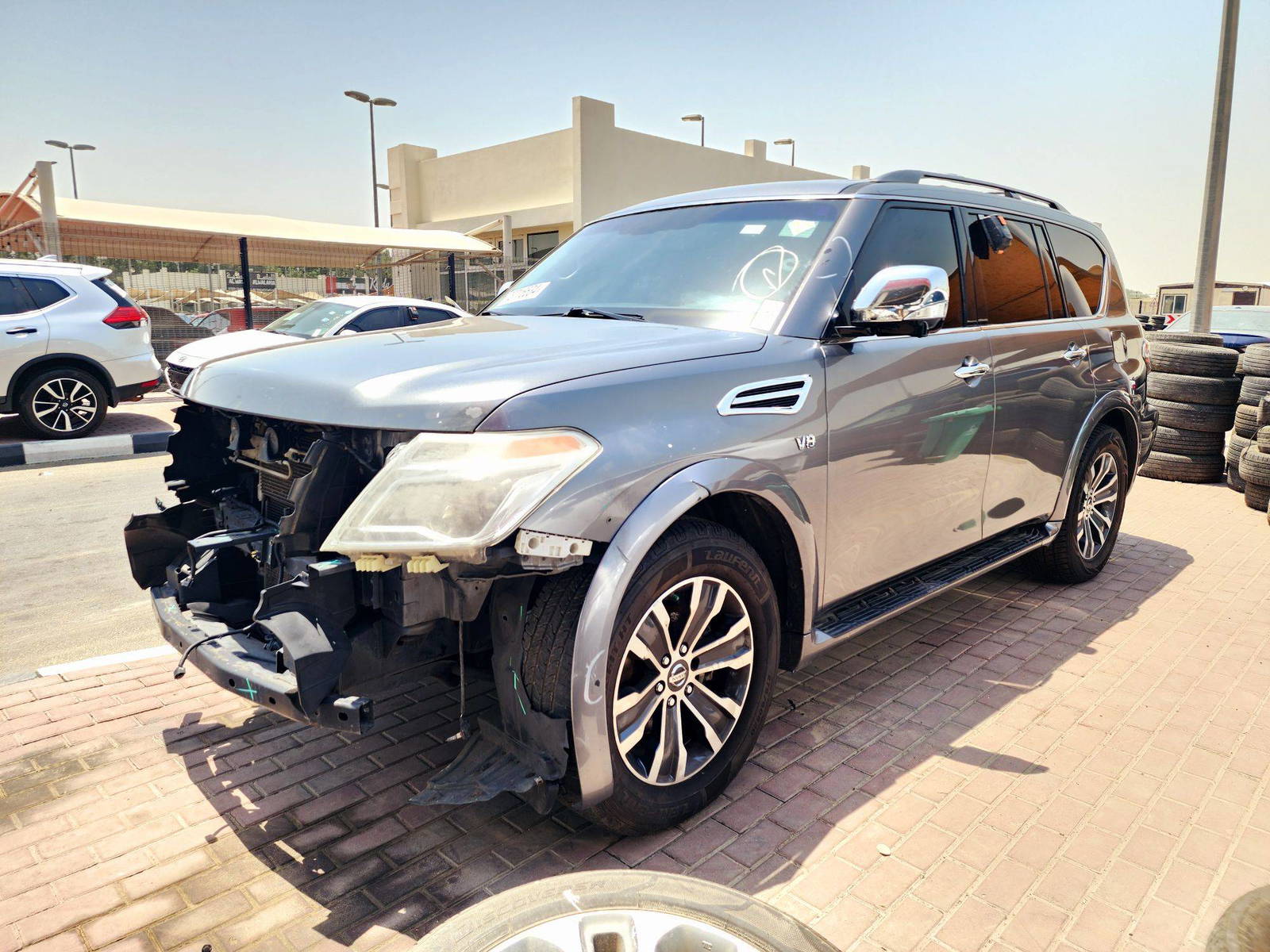 2017 NISSAN ARMADA — 165070 Miles — Lot 5H9010331 — Ind. 12 - Marhaba Auctions Used Cars - Image 4