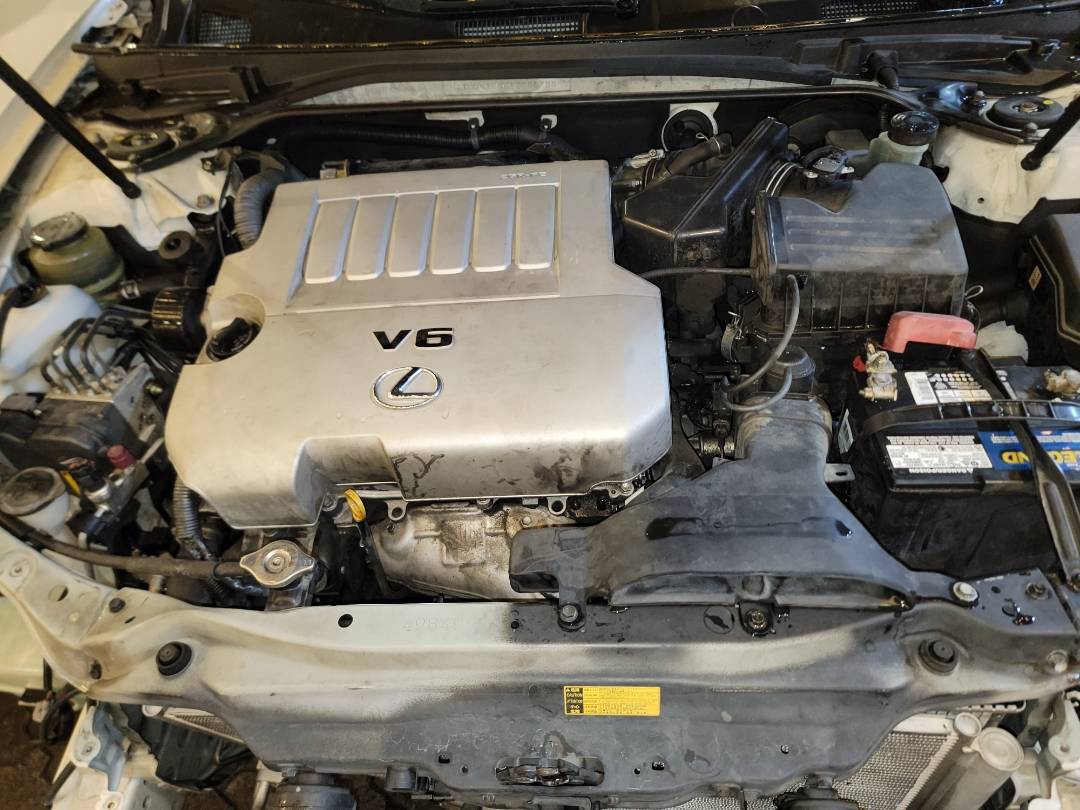 2010 LEXUS ES 350 — 191897 Miles — Lot 37573829 - Marhaba Auctions Used Cars - Image 9