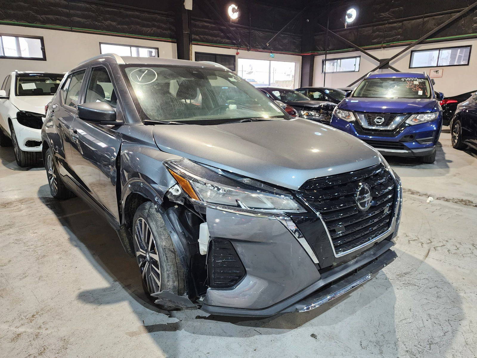 2021 NISSAN KICKS — 49869 Miles — Lot 36890 — Al Quoz - Marhaba Auctions Used Cars - Image 5
