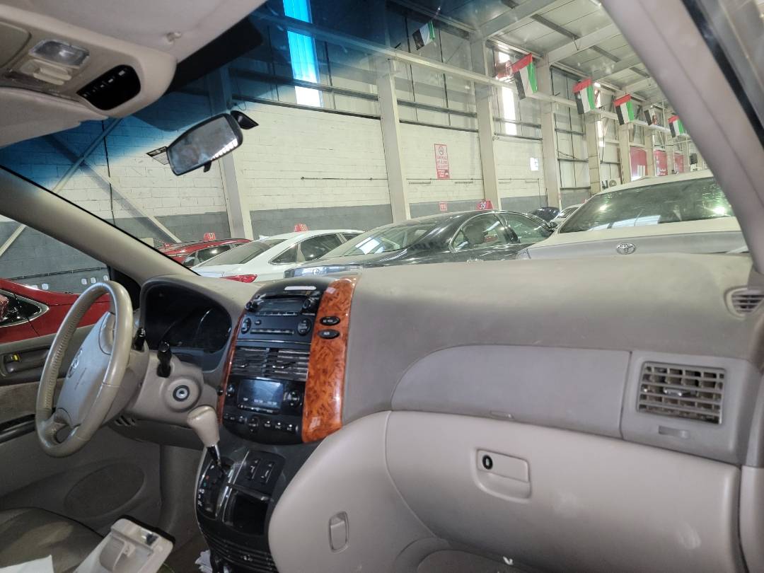 2010 TOYOTA SIENNA — 189148 Miles — Lot 38495551 - Marhaba Auctions Used Cars - Image 5
