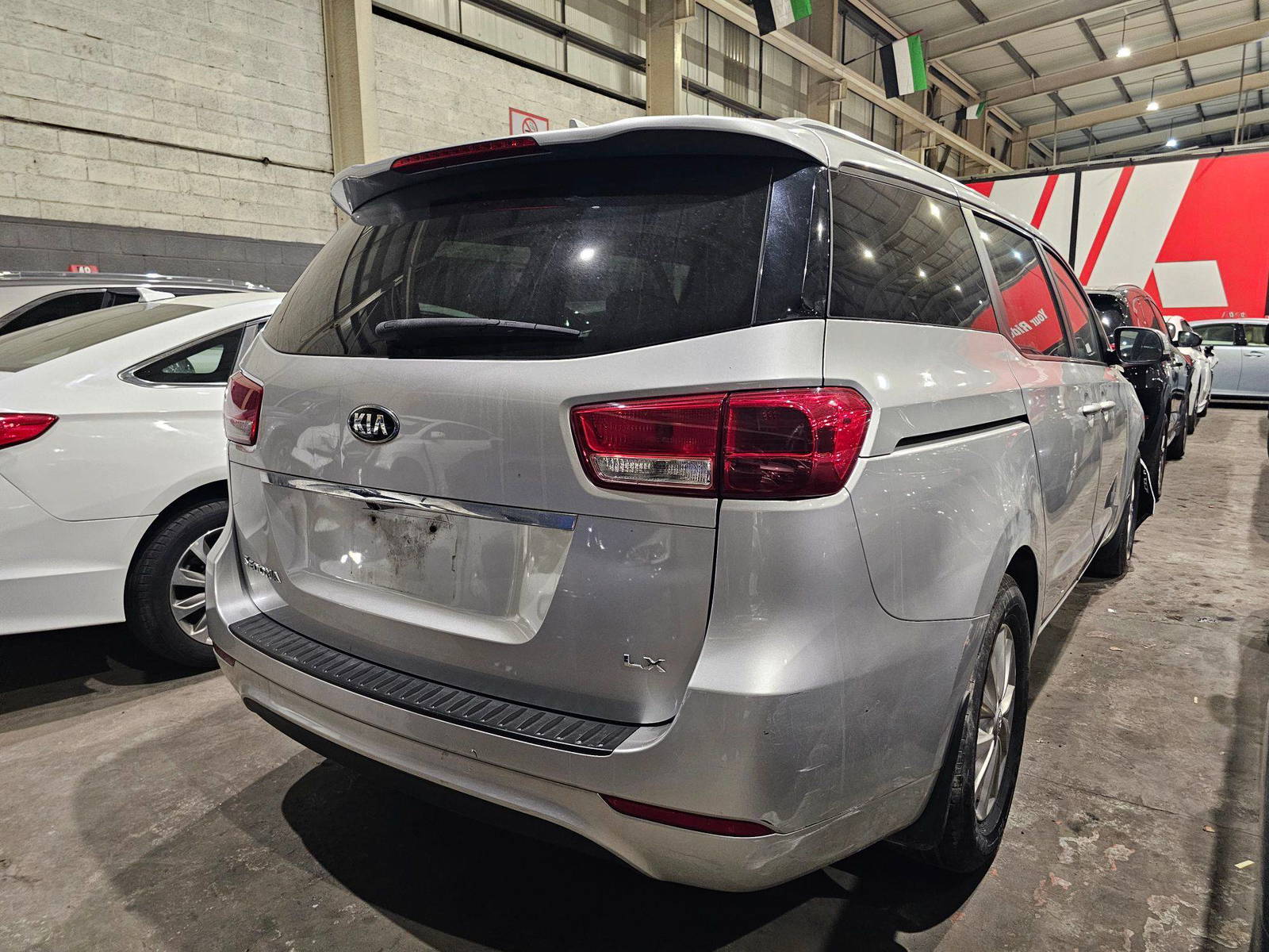 KIA SEDONA 2016 - Marhaba Auction Used Cars - Image 3