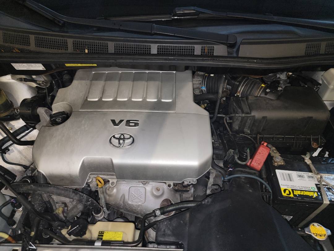 2010 TOYOTA SIENNA — 149407 Miles — Lot 78437543 - Marhaba Auctions Used Cars - Image 10