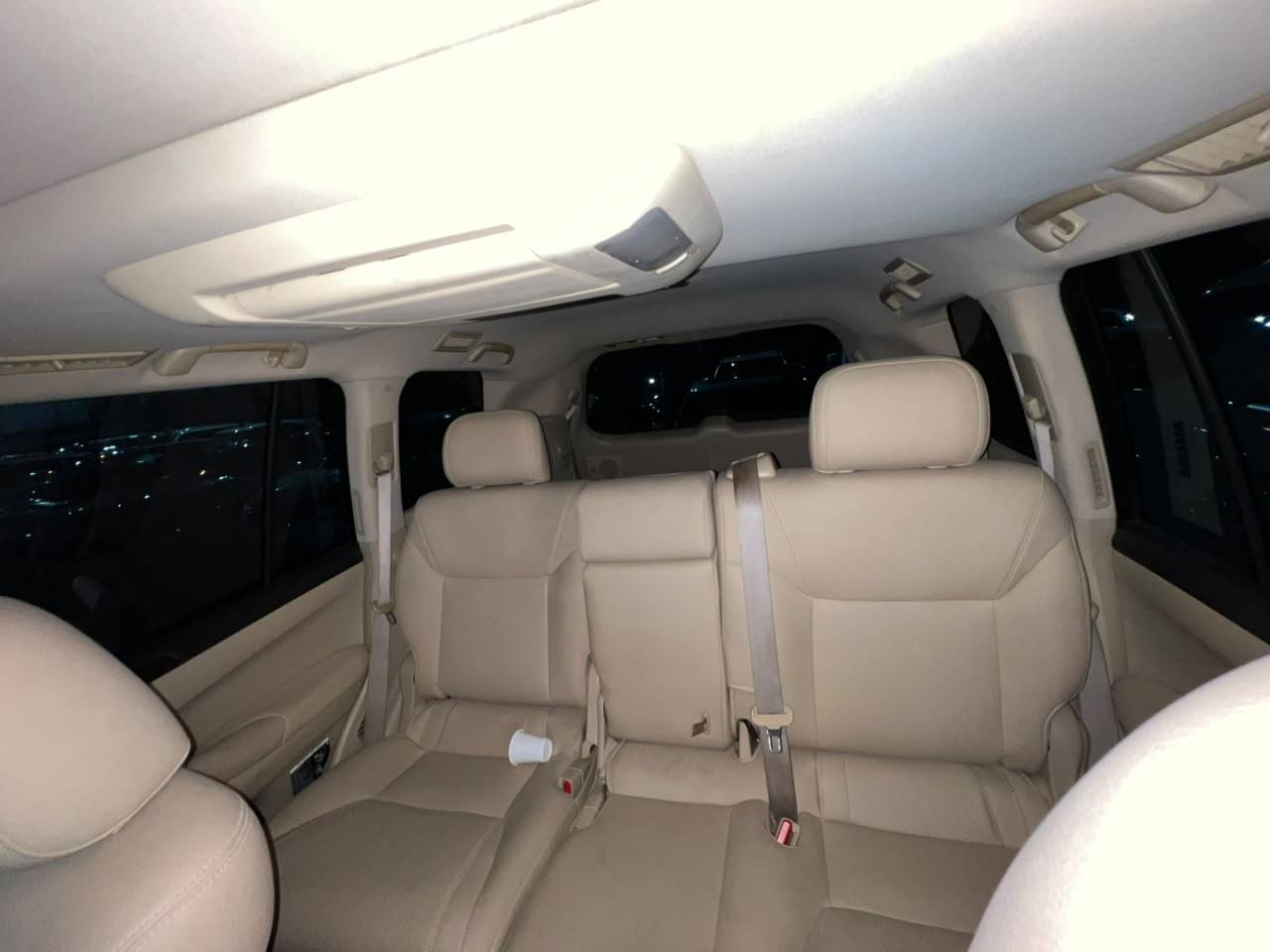 2009 LEXUS LX 570 — 183412 KM — Lot W894028311 - Marhaba Auctions Used Cars - Image 5