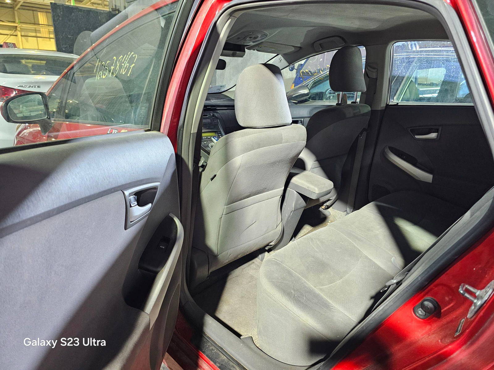 2011 TOYOTA PRIUS — 221598 Miles — Lot U8B0315026 — Main - Marhaba Auctions Used Cars - Image 8