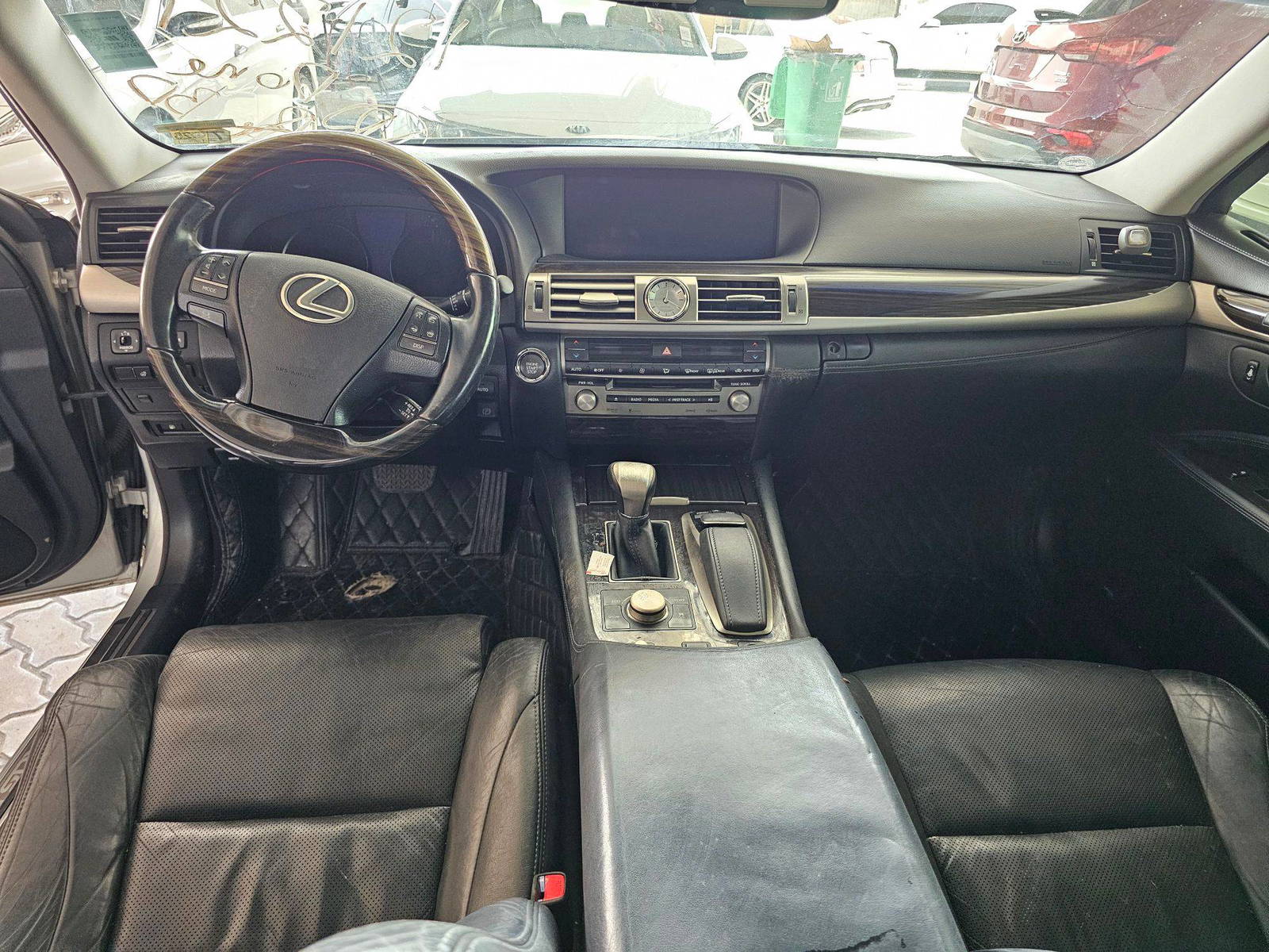 2013 LEXUS LS 460 — 112044 Miles — Lot 88987325 — Souq - Marhaba Auctions Used Cars - Image 7