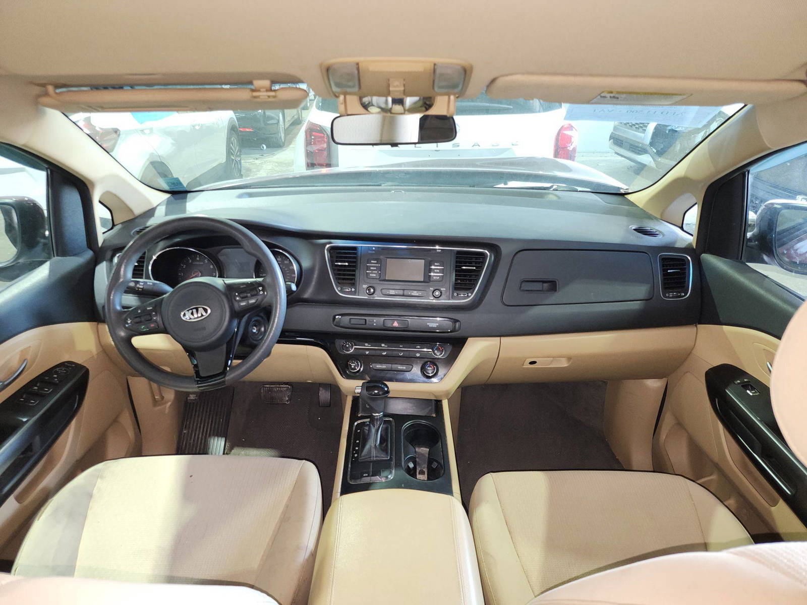 2016 KIA SEDONA — 178606 Miles — Lot 159789 — Al Quoz - Marhaba Auctions Used Cars - Image 9