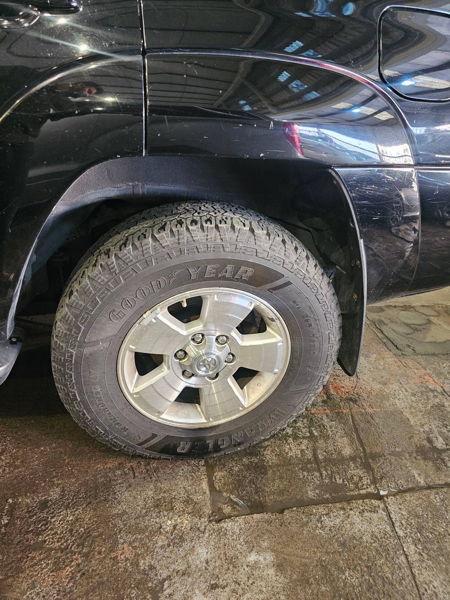 2005 TOYOTA 4RUNNER — 273227 Miles — Lot 0068159 — Main - Marhaba Auctions Used Cars - Image 7