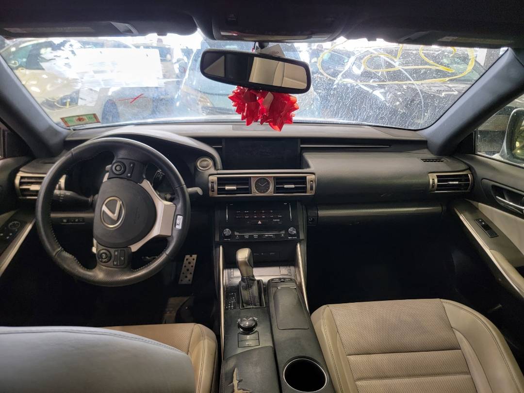 2014 LEXUS IS 250 — 104343 Miles — Lot XE5010962 — Main - Marhaba Auctions Used Cars - Image 7