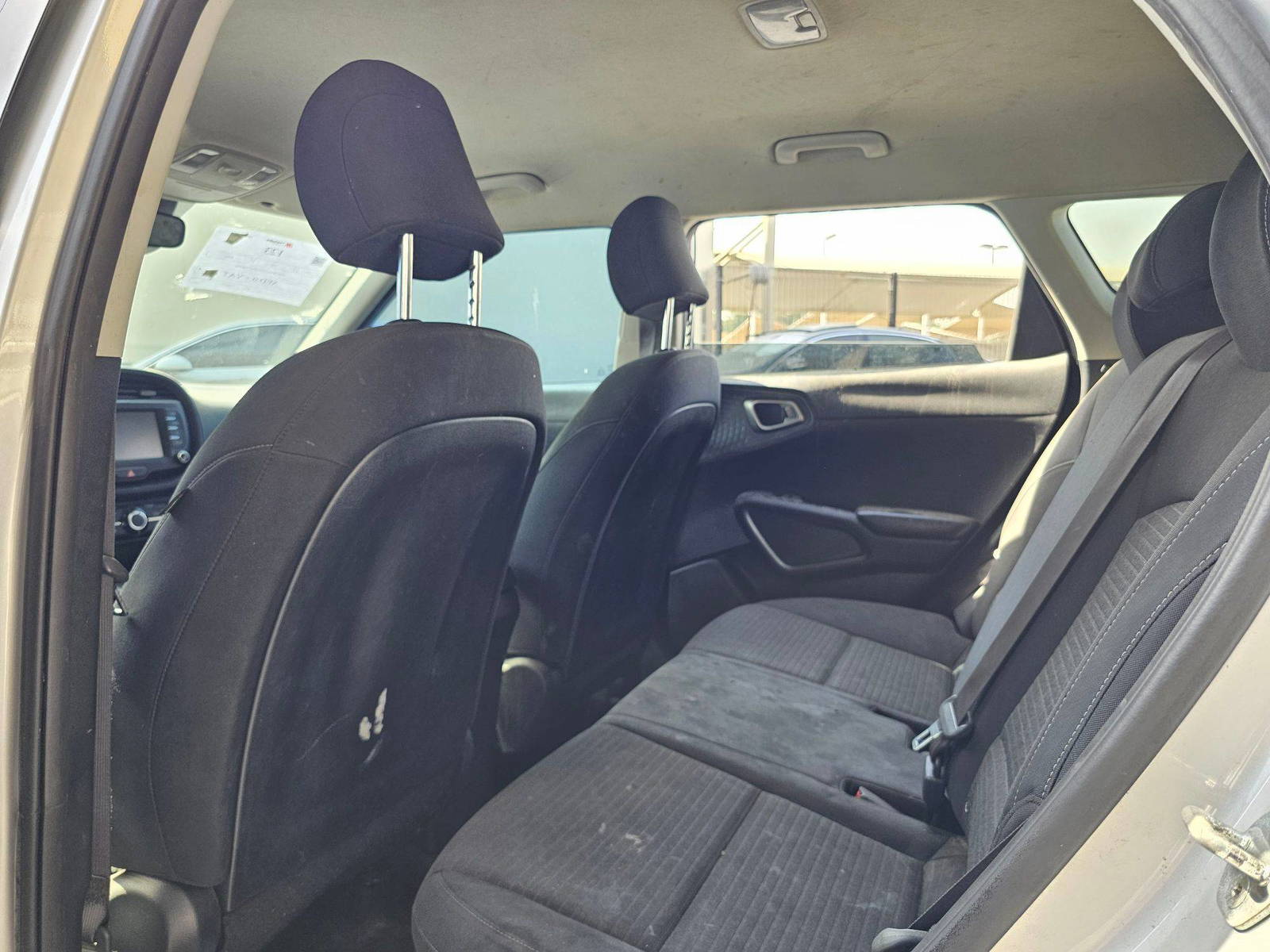 2021 KIA SOUL — 85430 Miles — Lot 3796477 — Souq - Marhaba Auctions Used Cars - Image 6