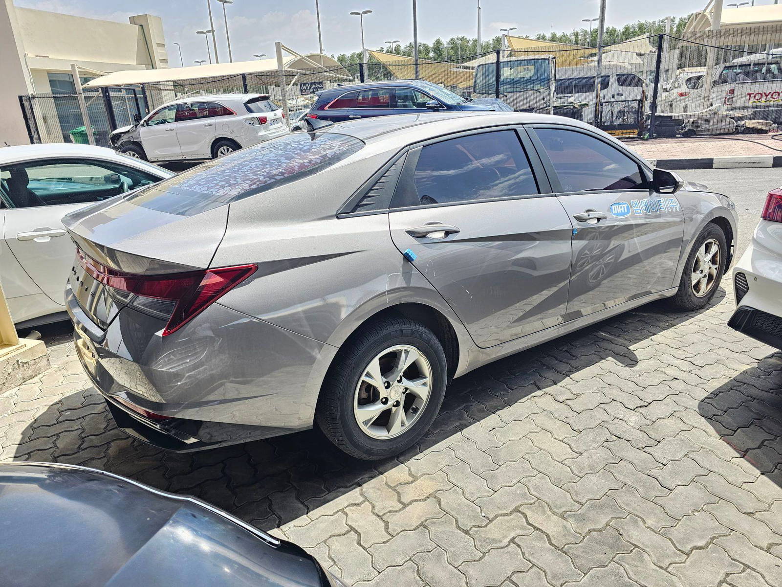 HYUNDAI AVANTE 2021 - Marhaba Auction Used Cars - Image 5