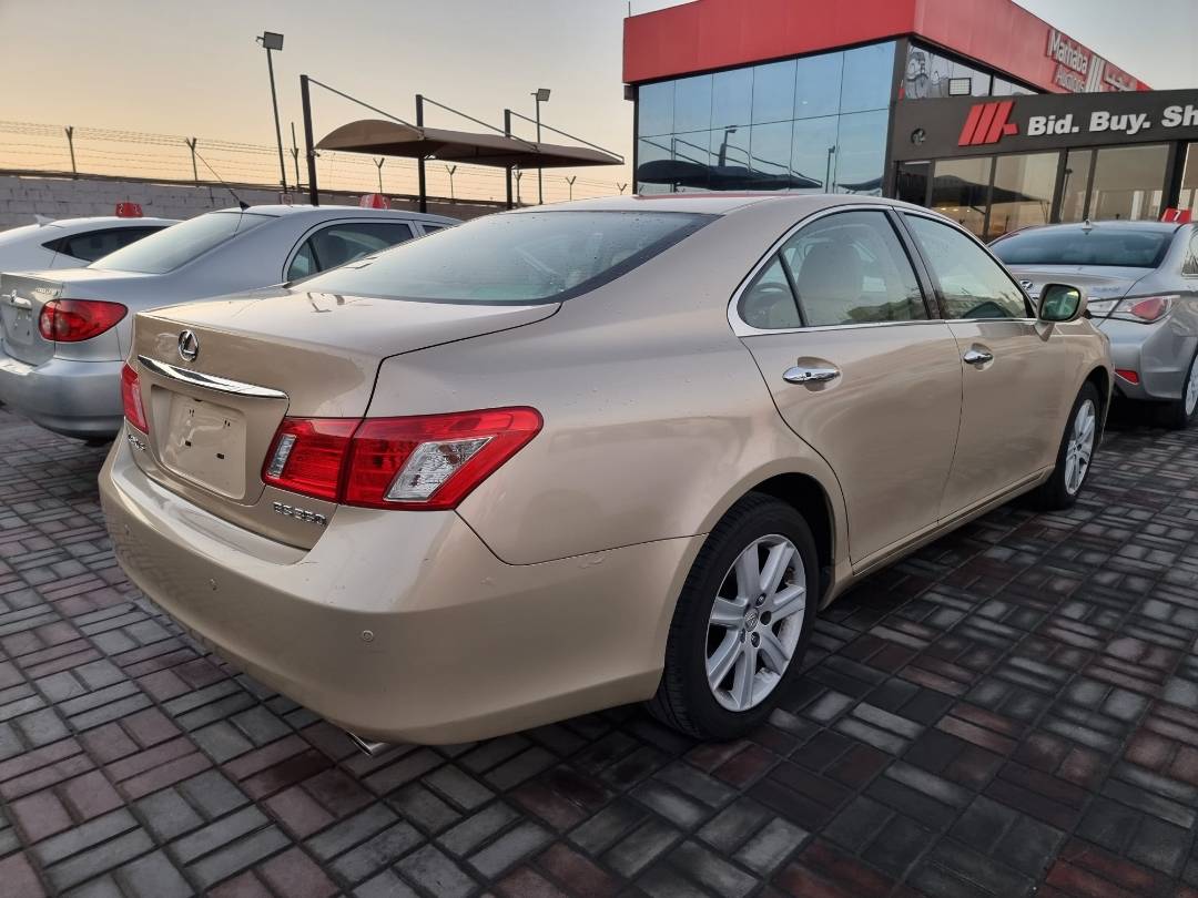 2007 LEXUS ES 350 — 241299 Miles — Lot 472144603 — Souq - Marhaba Auctions Used Cars - Image 3