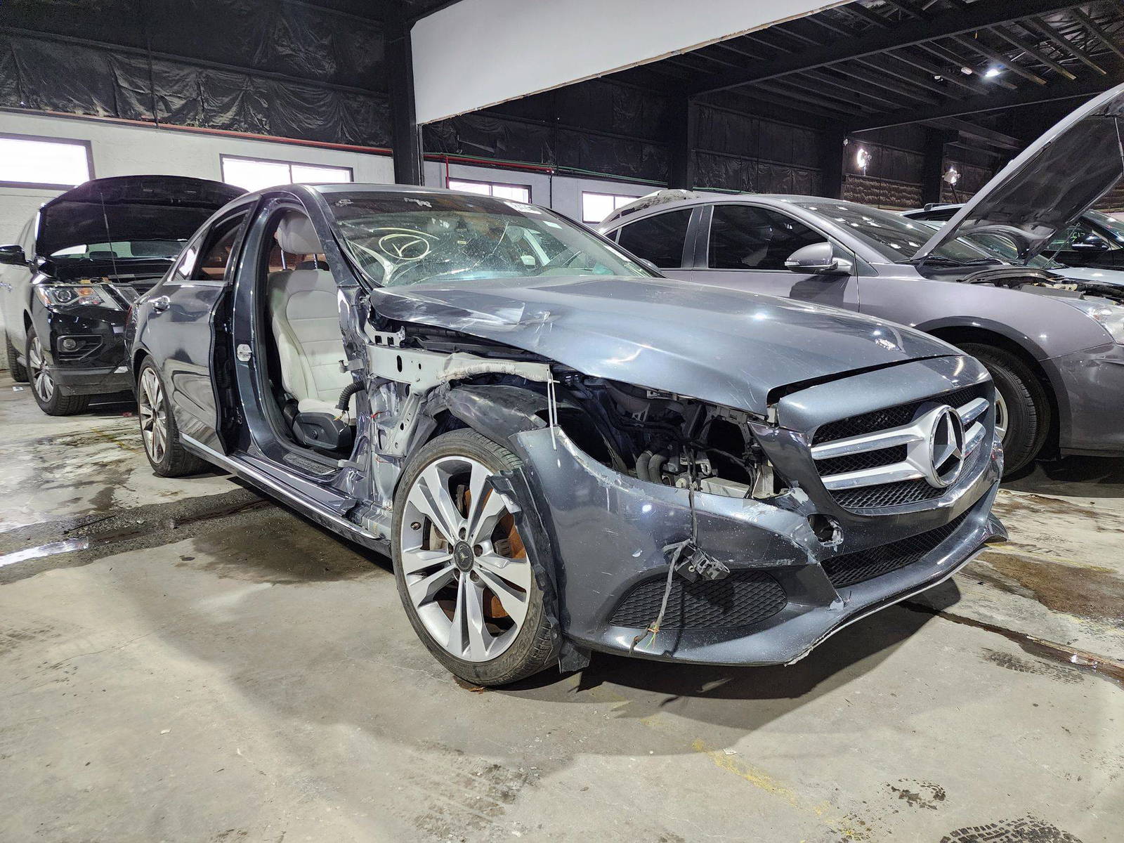 MERCEDES BENZ C300 2015 - Marhaba Auction Used Cars - Image 4