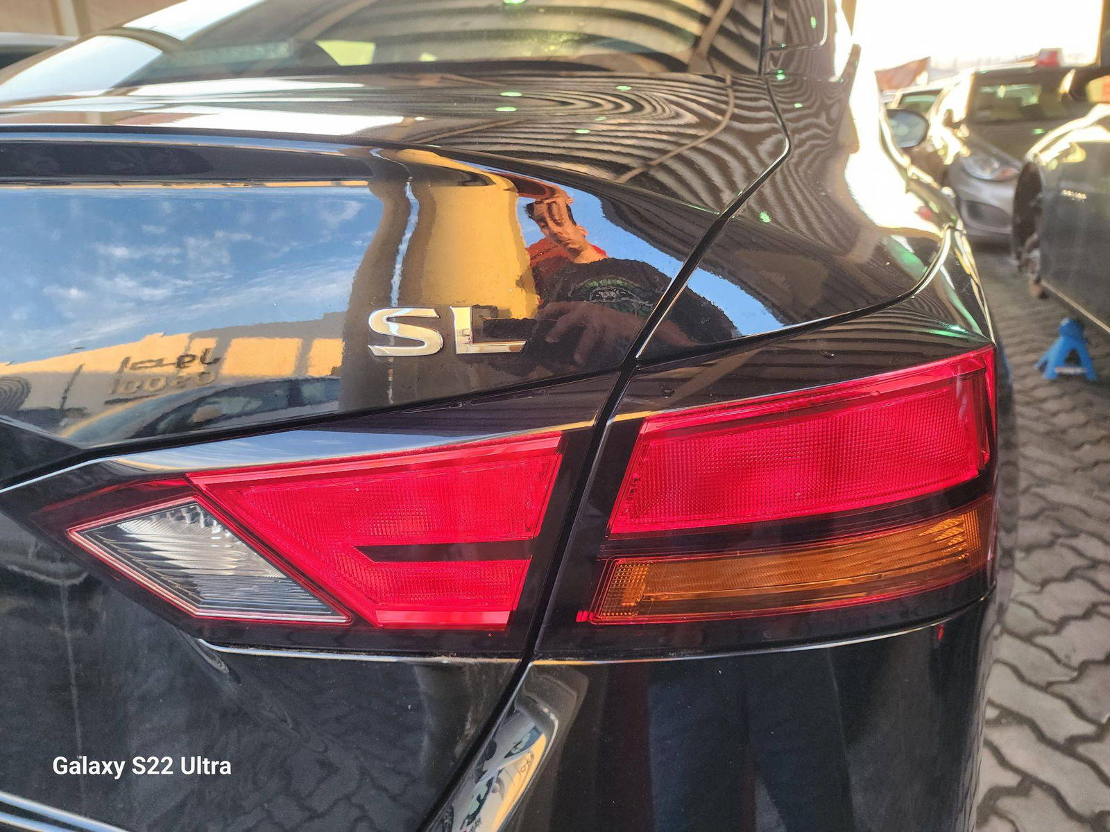 2019 NISSAN ALTIMA — 93285 Miles — Lot 38240809 - Marhaba Auctions Used Cars - Image 4