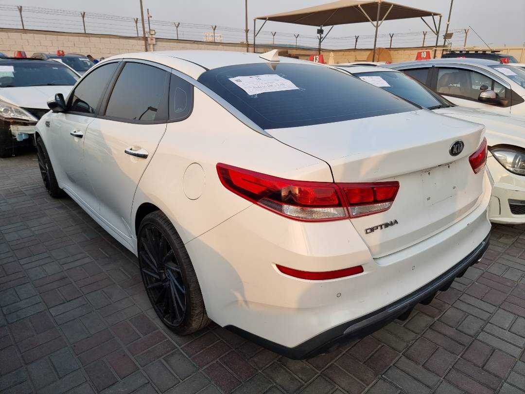 2019 KIA OPTIMA — 66982 Miles — Lot 366923 — Ind. 12 - Marhaba Auctions Used Cars - Image 5