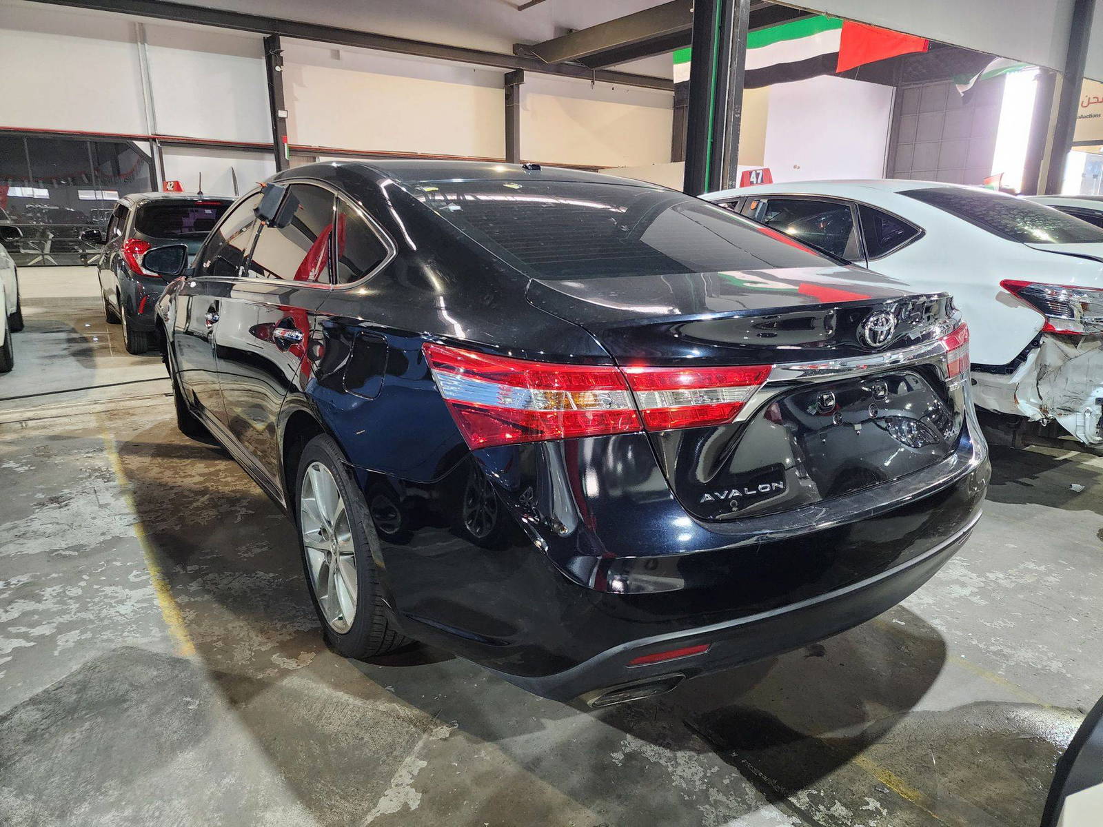 2015 TOYOTA AVALON — 150949 Miles — Lot 215487 — Souq - Marhaba Auctions Used Cars - Image 4