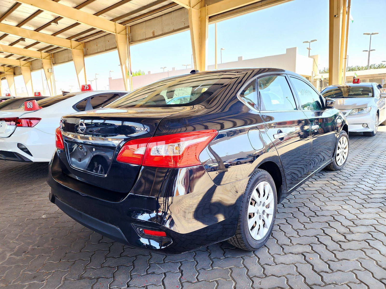 2016 NISSAN SENTRA — 172417 Miles — Lot 40744994 — Souq - Marhaba Auctions Used Cars - Image 3