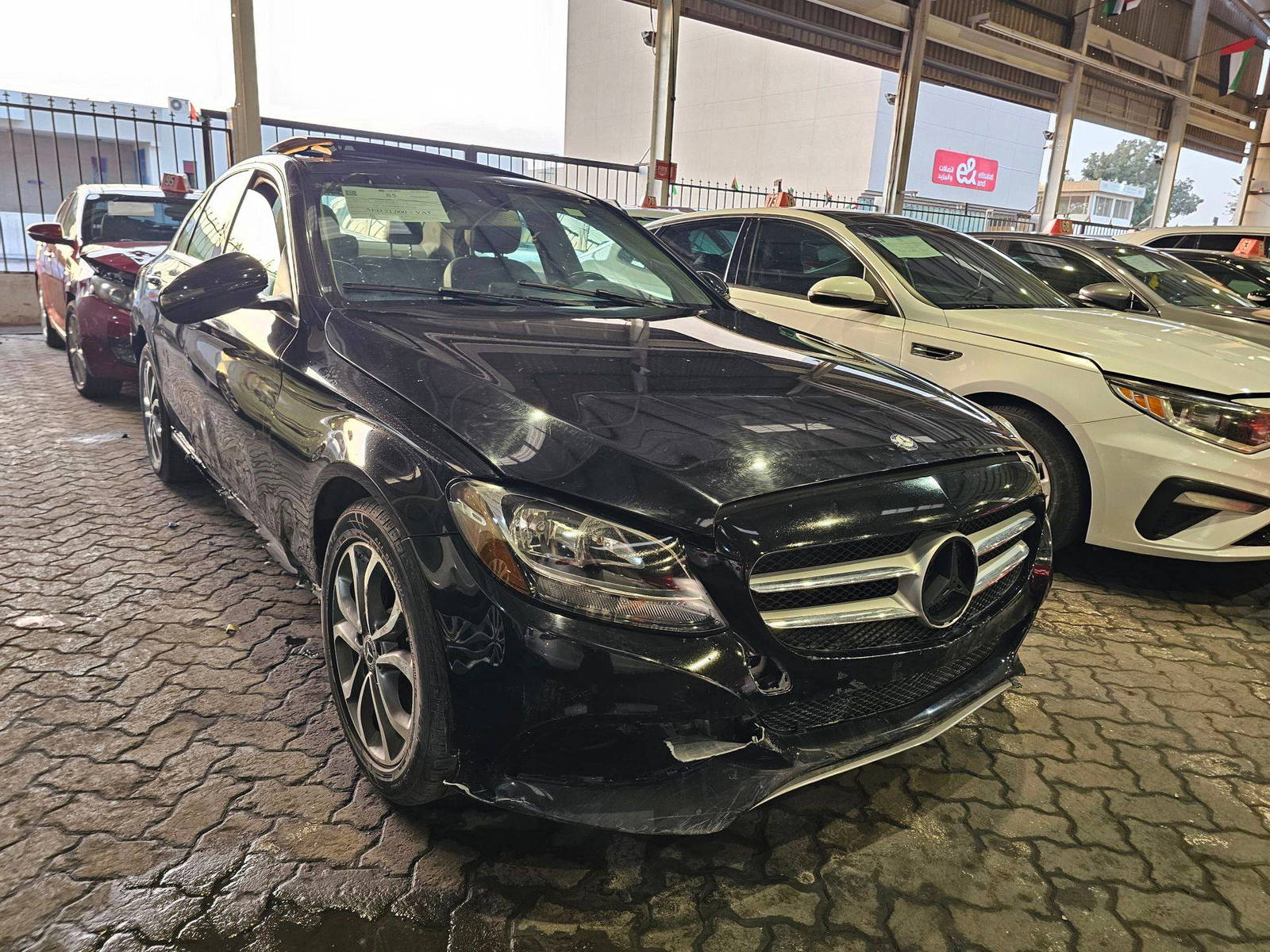 2017 MERCEDES BENZ C300 — 137610 KM — Lot HU217101 — Main - Marhaba Auctions Used Cars - Image 4