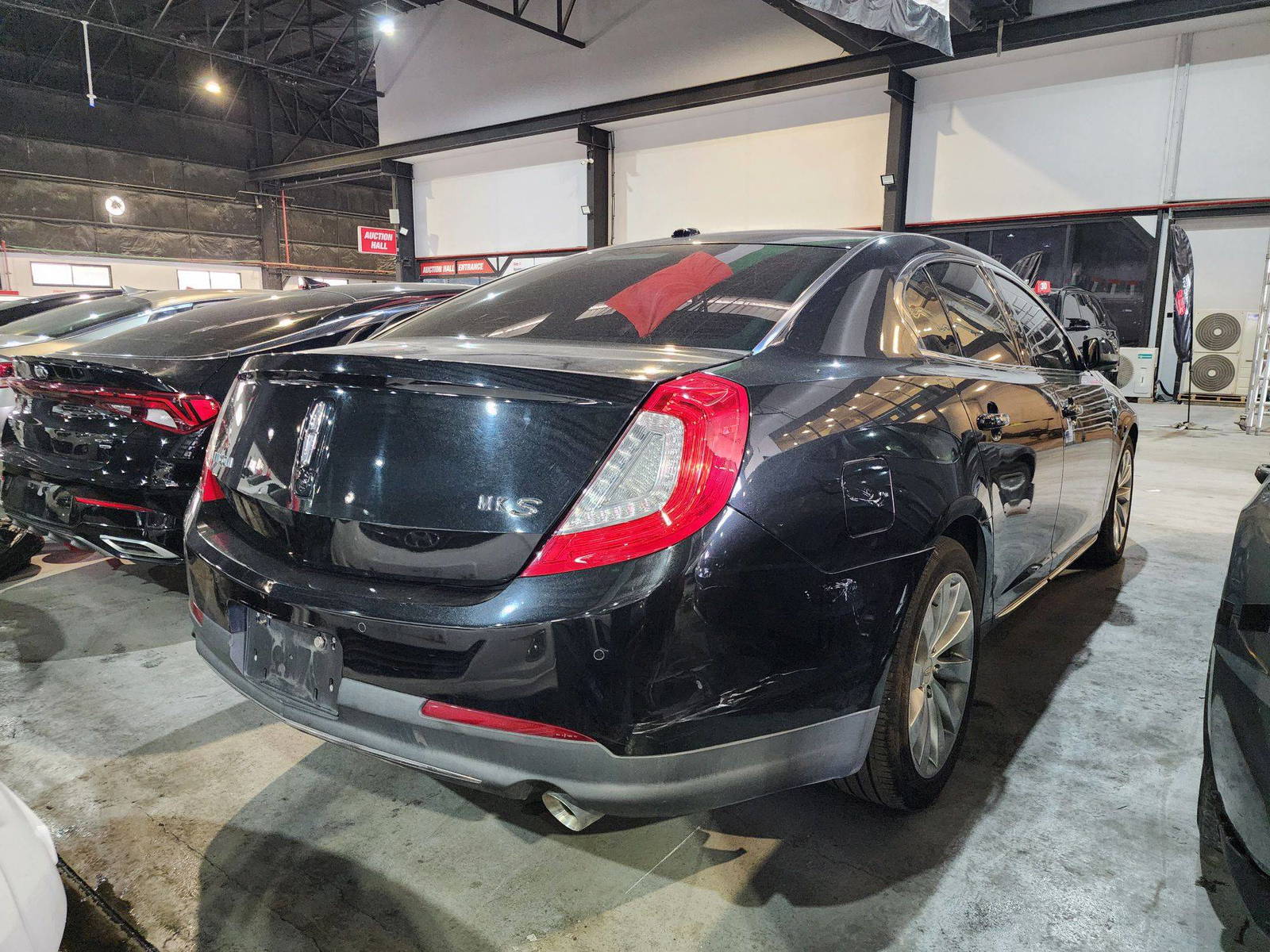 2014 LINCOLN MKS — 285390 KM — Lot G608738 — Al Quoz - Marhaba Auctions Used Cars - Image 7