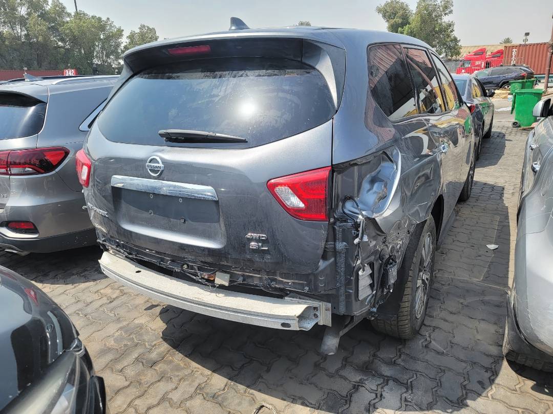 2019 NISSAN PATHFINDER — 69824 Miles — Lot 40827656 — Ind. 12 - Marhaba Auctions Used Cars - Image 4
