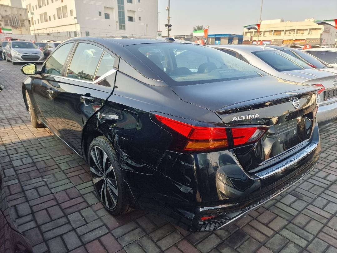 NISSAN ALTIMA 2021 - Marhaba Auction Used Cars - Image 4