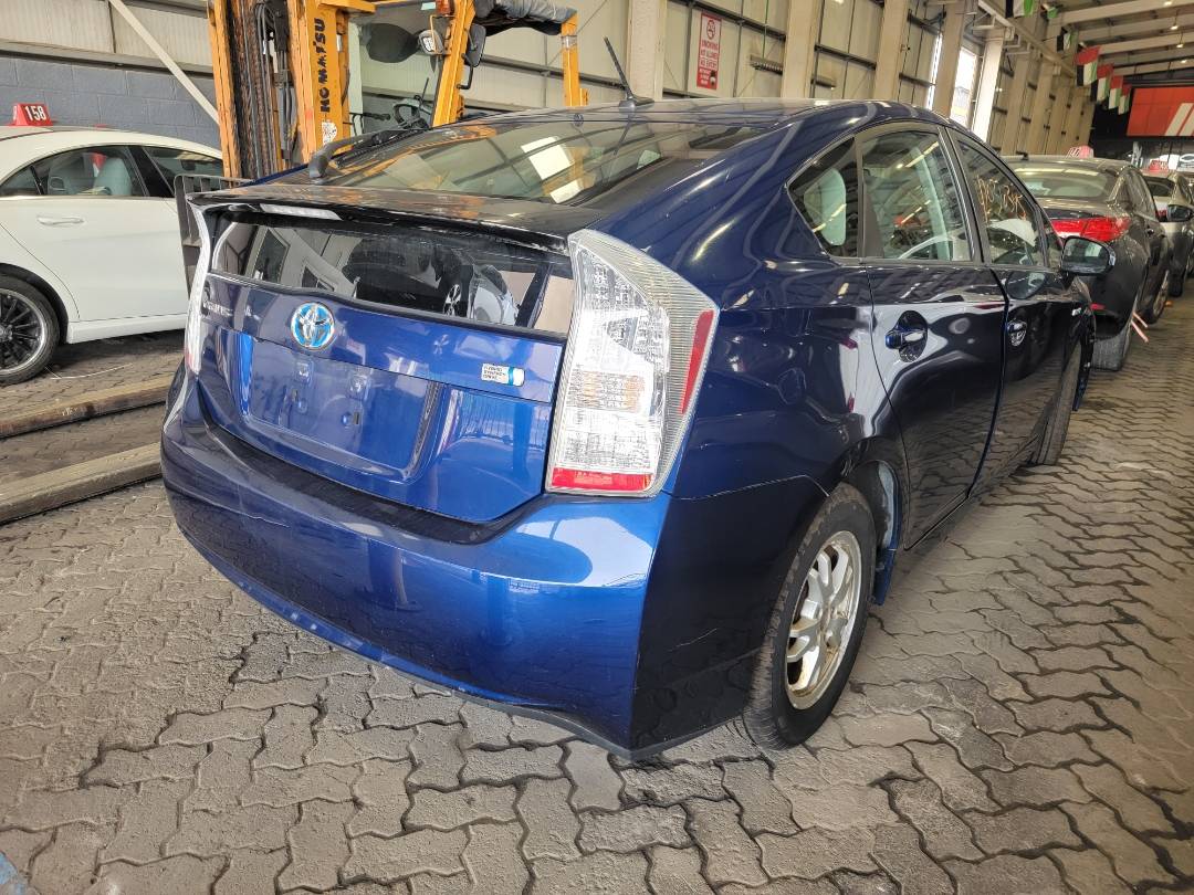 2010 TOYOTA PRIUS — 152928 Miles — Lot 42036345 — Main - Marhaba Auctions Used Cars - Image 5