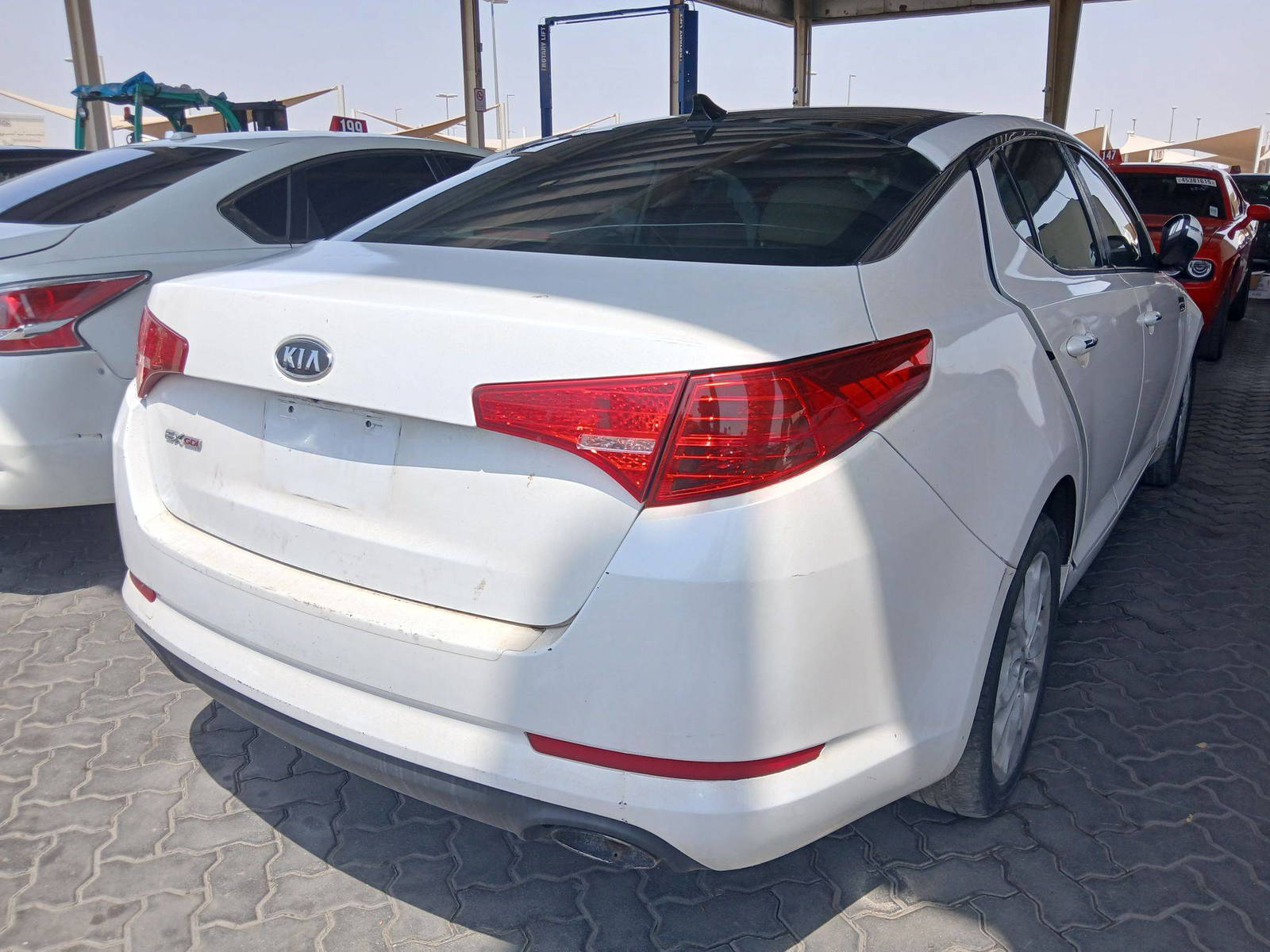 2012 KIA OPTIMA — 122598 Miles — Lot CG089984 — Souq - Marhaba Auctions Used Cars - Image 4