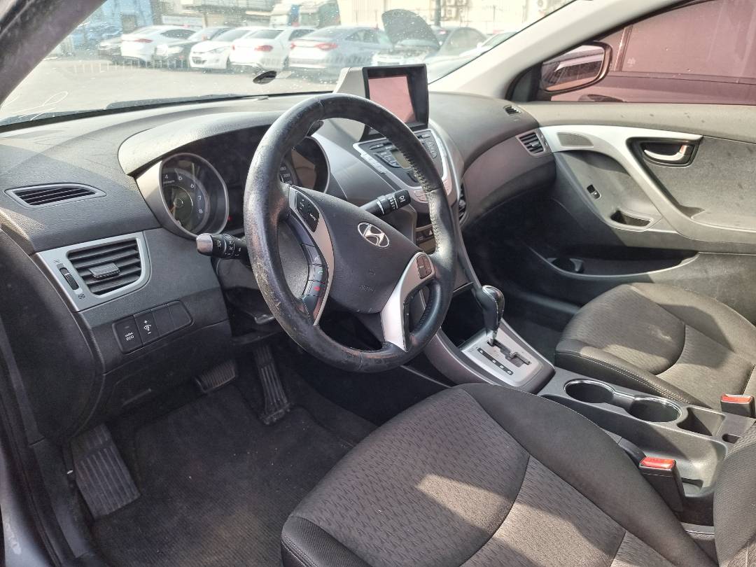 2011 HYUNDAI AVANTE — 172919 KM — Lot 2145784 — Souq - Marhaba Auctions Used Cars - Image 8