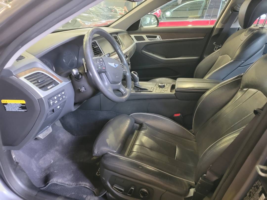 2015 HYUNDAI GENESIS — 187694 Miles — Lot U022371 — Main - Marhaba Auctions Used Cars - Image 8