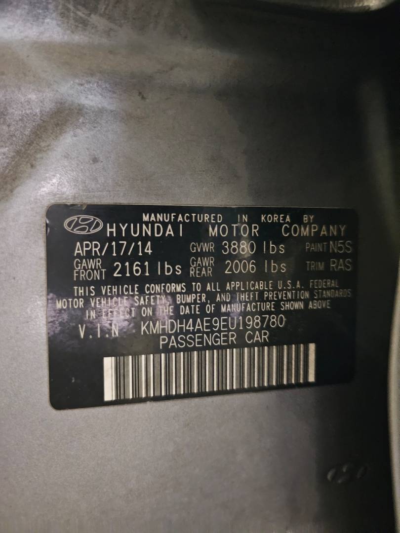 2014 HYUNDAI ELANTRA — 187986 Miles — Lot EU198780 — Main - Marhaba Auctions Used Cars - Image 9
