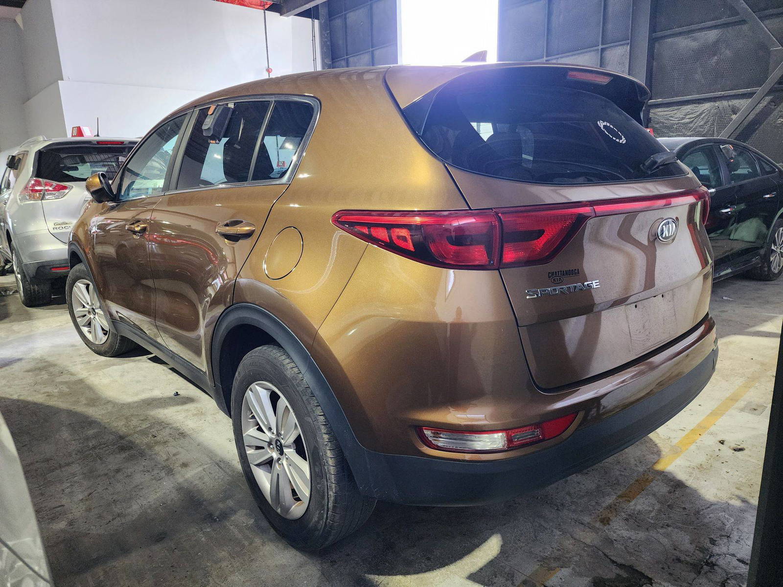 2018 KIA SPORTAGE — 158403 Miles — Lot C6J7310031 — Souq - Marhaba Auctions Used Cars - Image 5