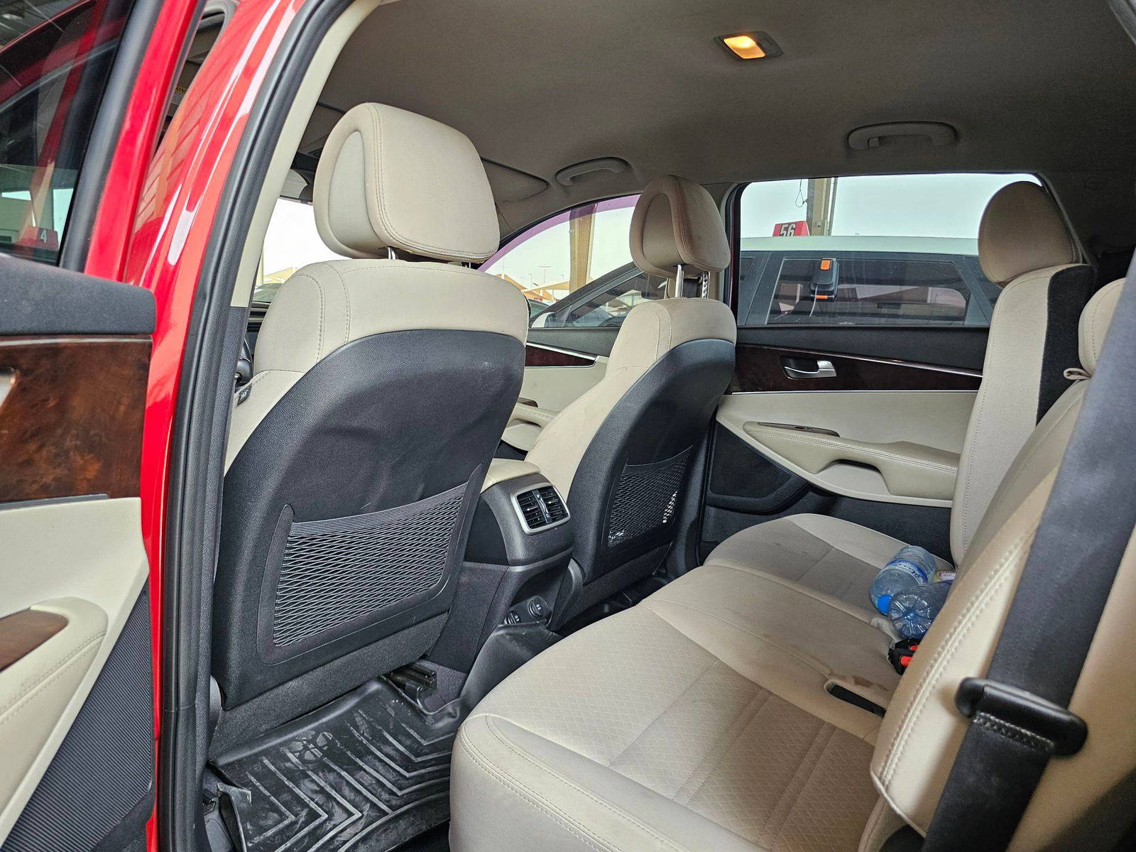2016 KIA SORENTO — 218265 Miles — Lot 9GG139039 — Souq - Marhaba Auctions Used Cars - Image 6