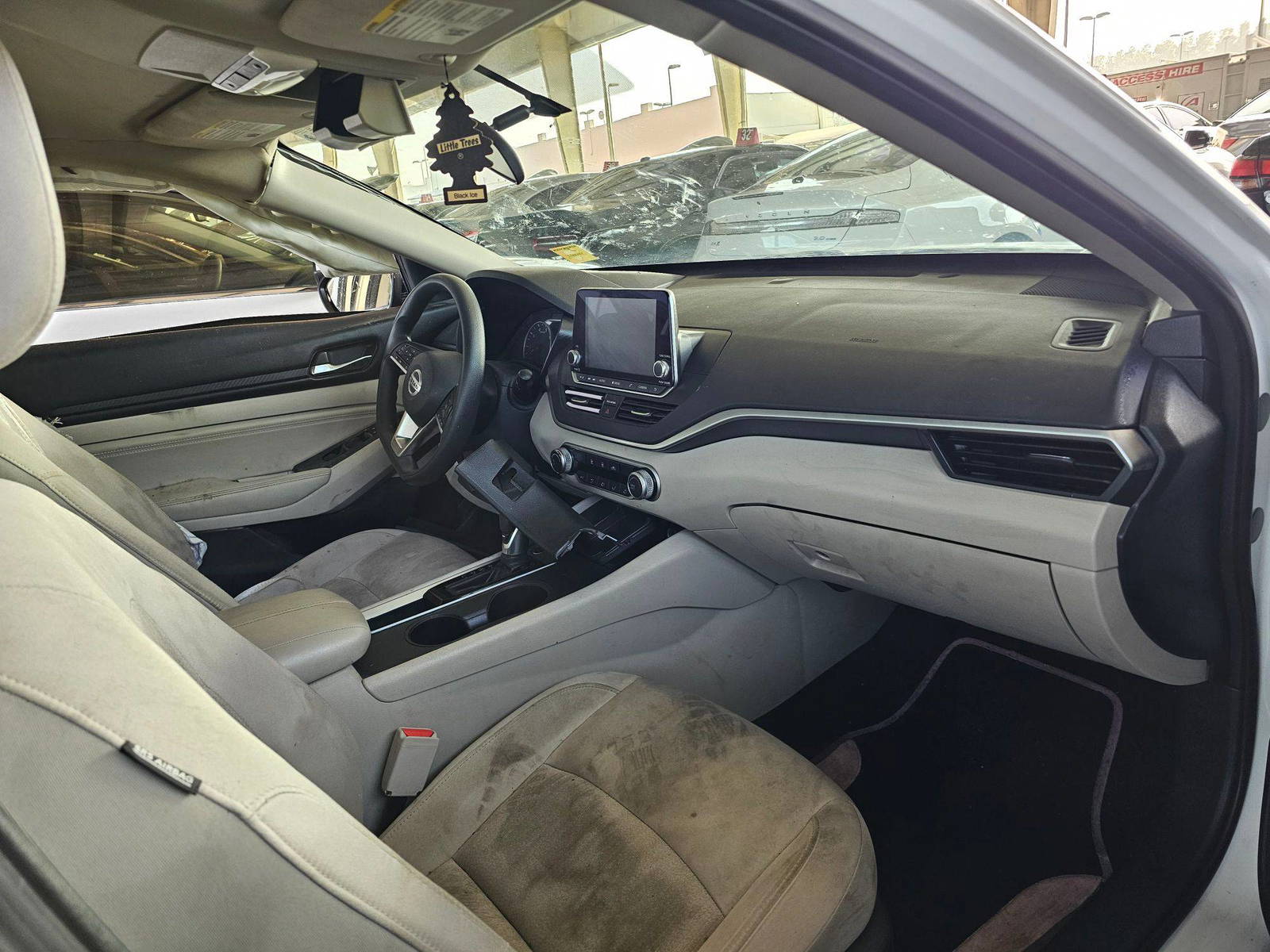 NISSAN ALTIMA 2019 - Marhaba Auction Used Cars - Image 9