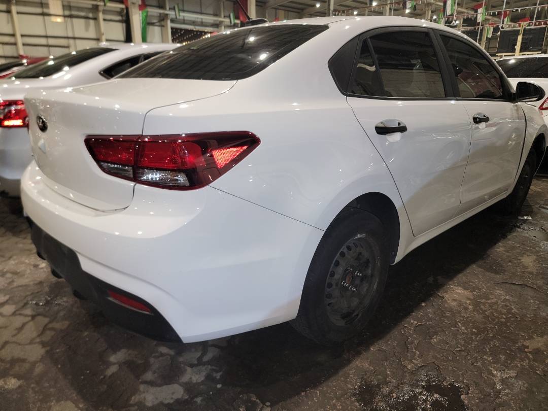 2018 KIA RIO — 76007 Miles — Lot 60425953 - Marhaba Auctions Used Cars - Image 4