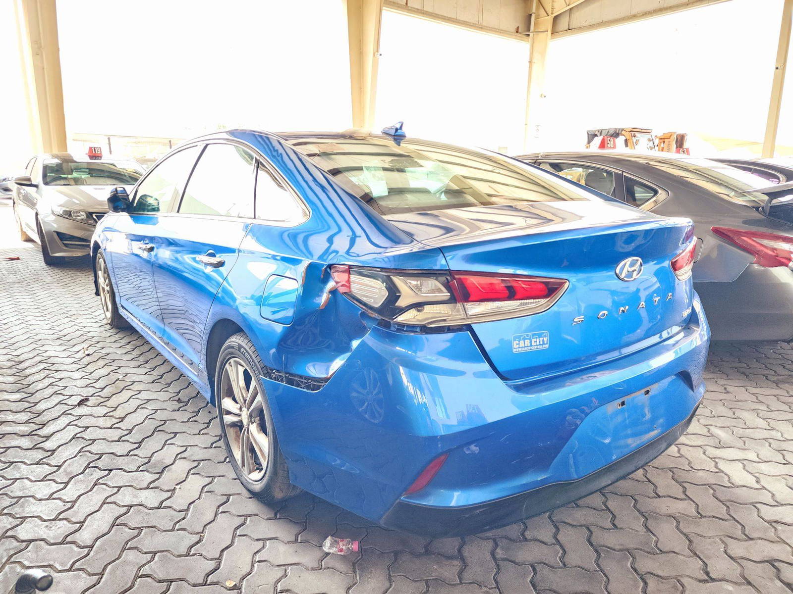 2018 HYUNDAI SONATA — 172162 Miles — Lot 300524 — Souq - Marhaba Auctions Used Cars - Image 5