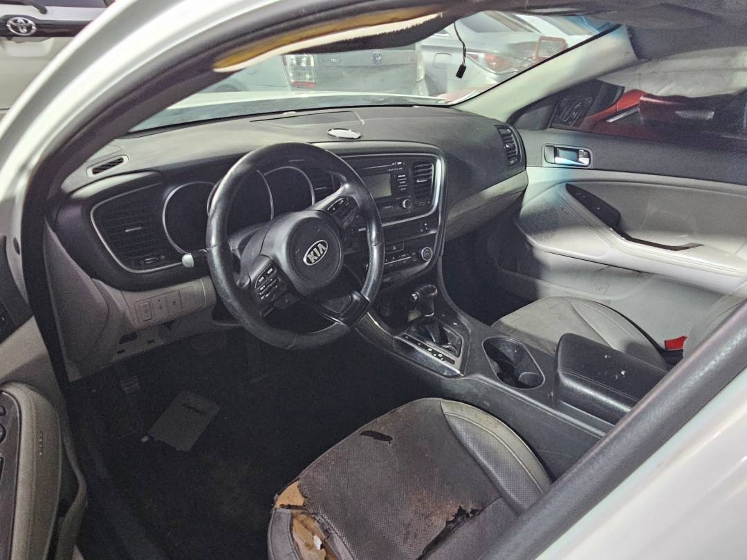 2015 KIA OPTIMA — 200620 Miles — Lot 368408 — Main - Marhaba Auctions Used Cars - Image 8