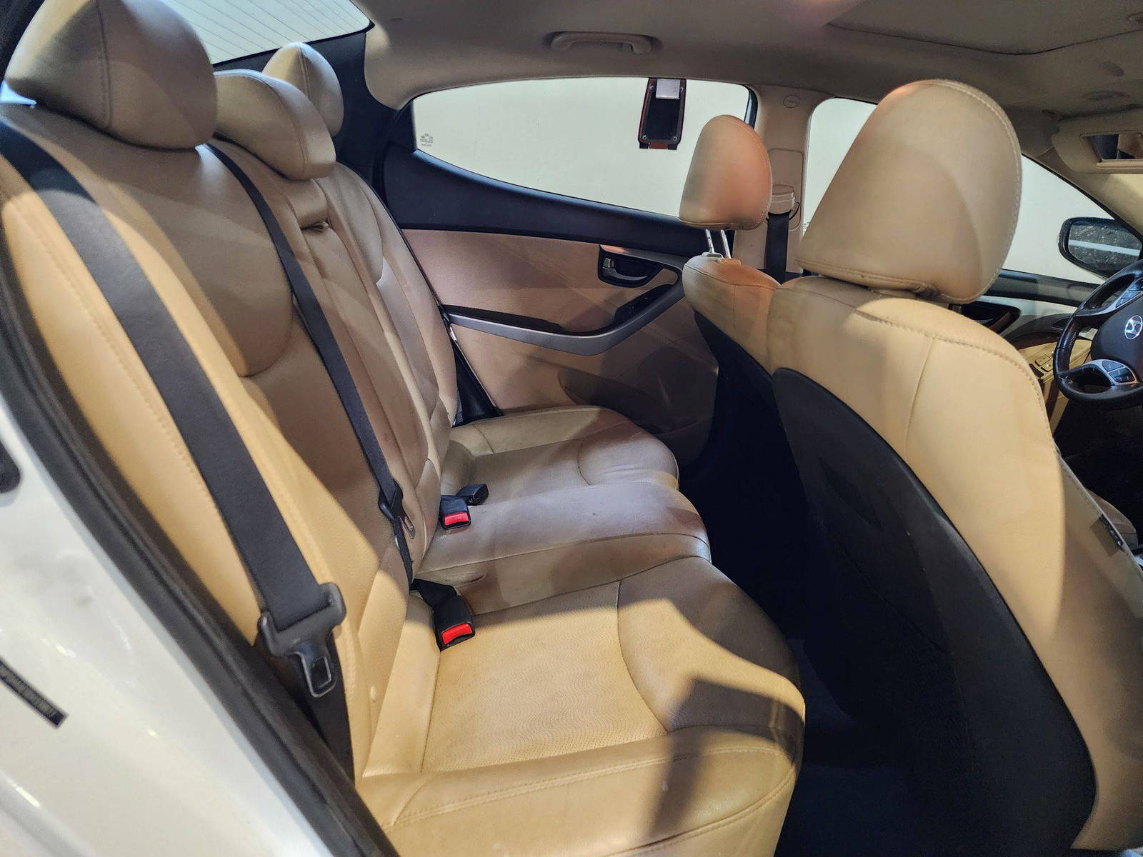 2013 HYUNDAI ELANTRA — 176207 Miles — Lot 67796394 — Al Quoz - Marhaba Auctions Used Cars - Image 7