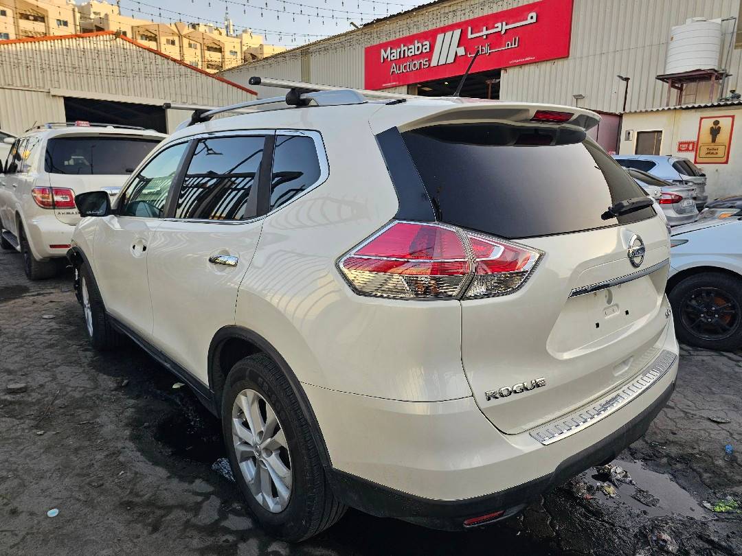 NISSAN ROGUE