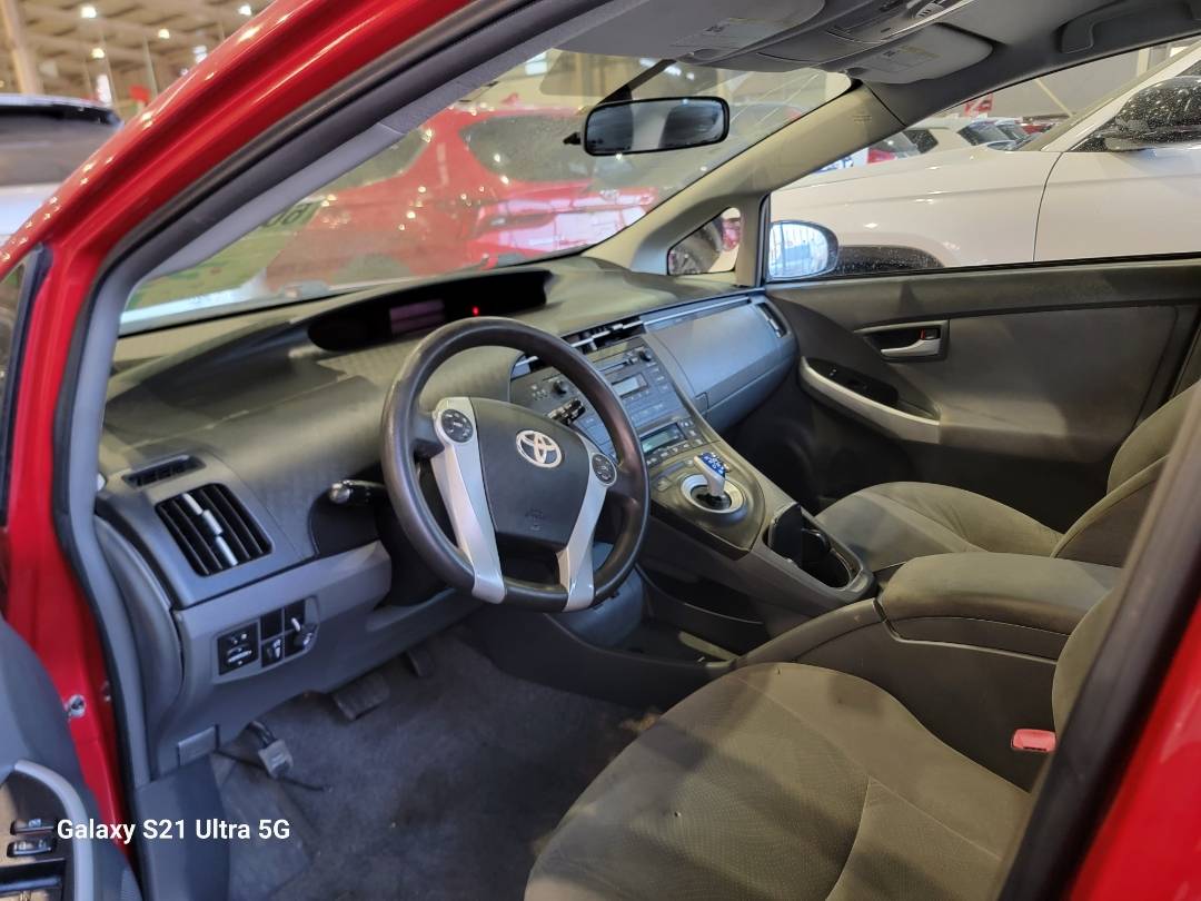 2011 TOYOTA PRIUS — 247105 Miles — Lot 5308772 — Main - Marhaba Auctions Used Cars - Image 6