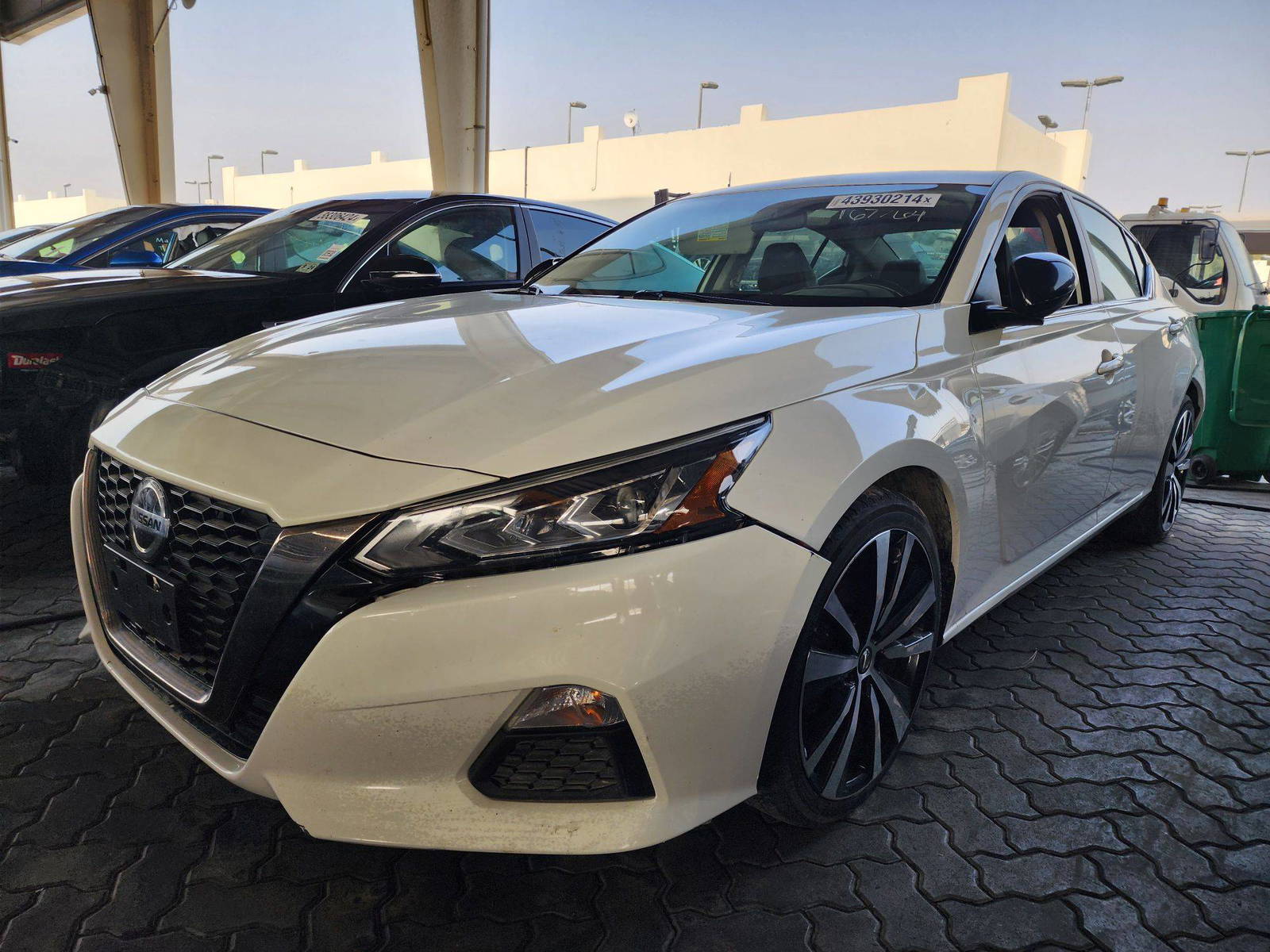 2019 NISSAN ALTIMA — 134439 Miles — Lot 67764 — Souq - Marhaba Auctions Used Cars - Image 5