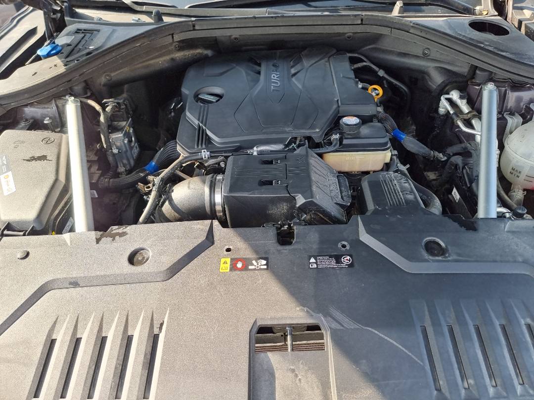 GENESIS GV70 2022 - Marhaba Auction Used Cars - Image 11