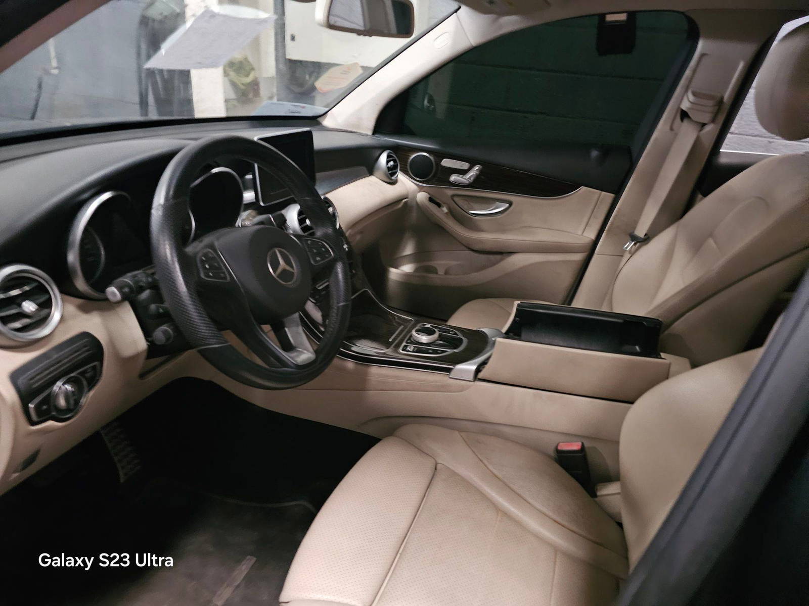 MERCEDES BENZ GLC-300 2019 - Marhaba Auction Used Cars - Image 7