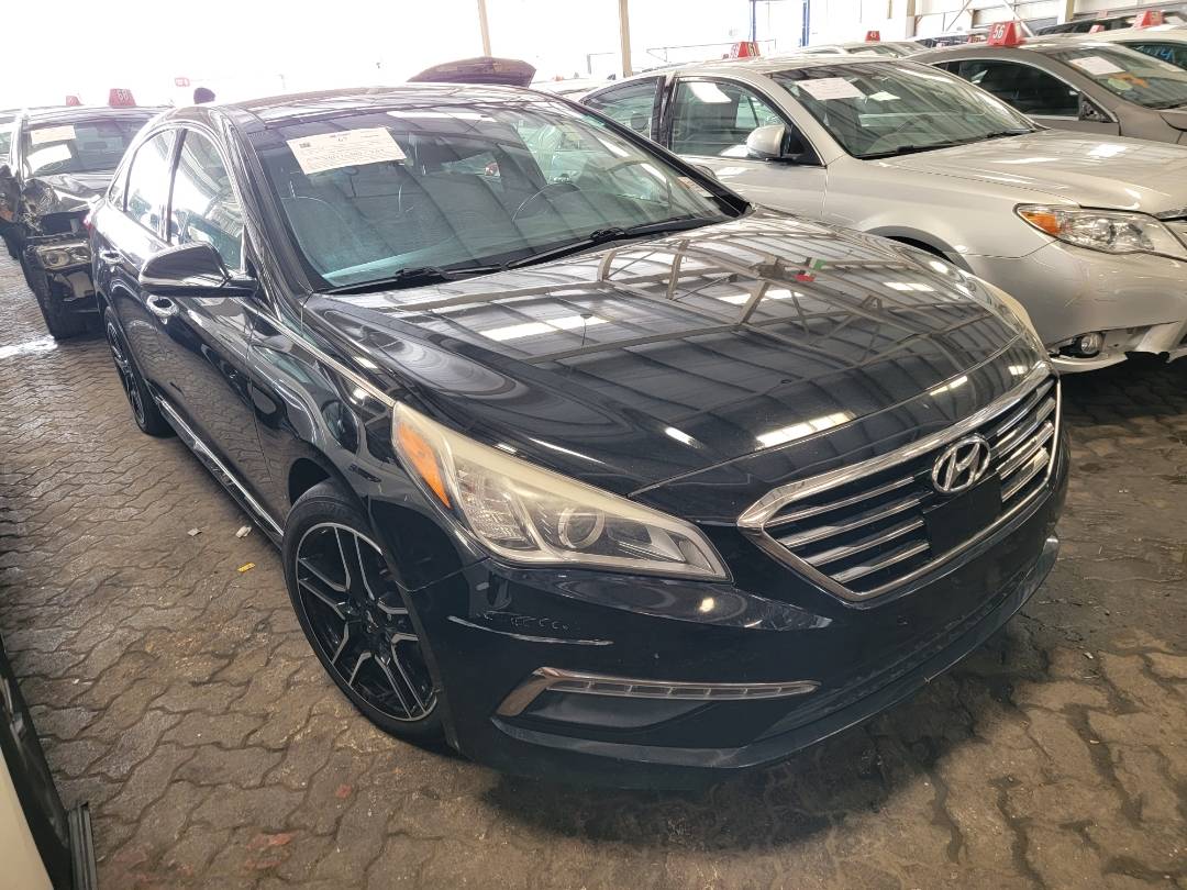 2015 HYUNDAI SONATA — 140178 Miles — Lot H049744 — Main - Marhaba Auctions Used Cars - Image 4