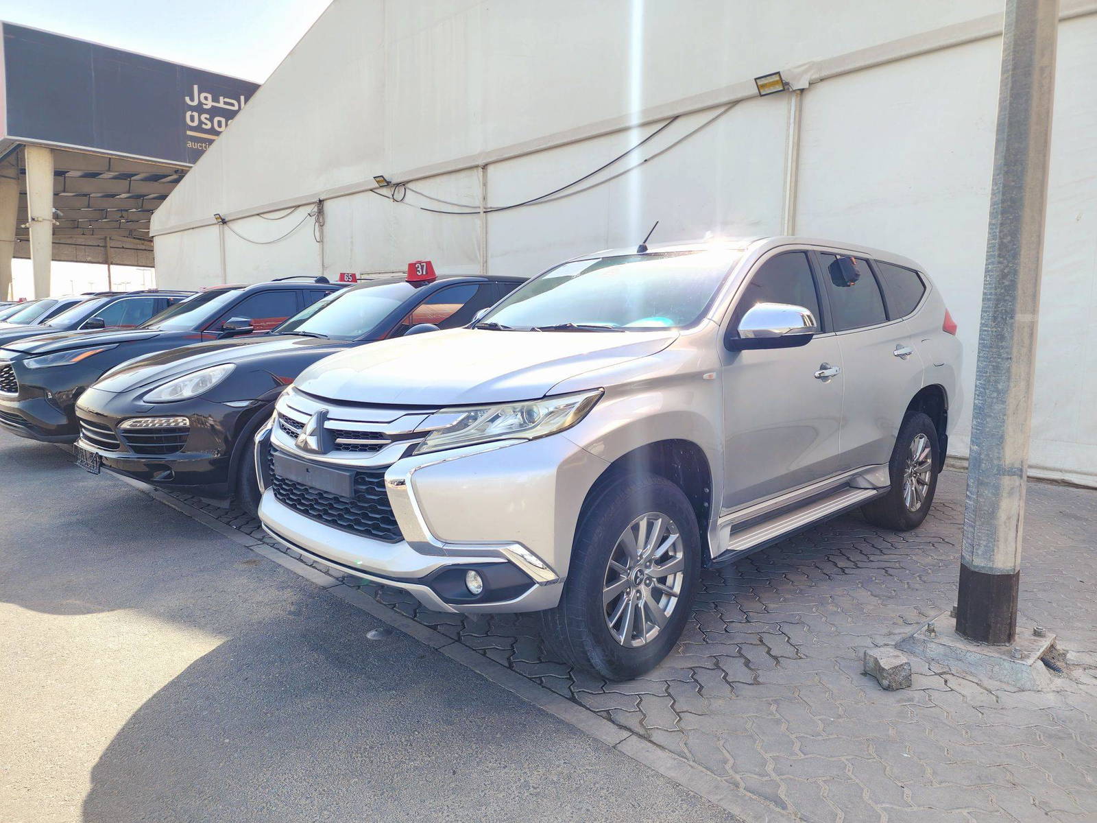 2017 MITSUBISHI MONTERO — 104778 KM — Lot H012795 — Souq - Marhaba Auctions Used Cars - Image 4