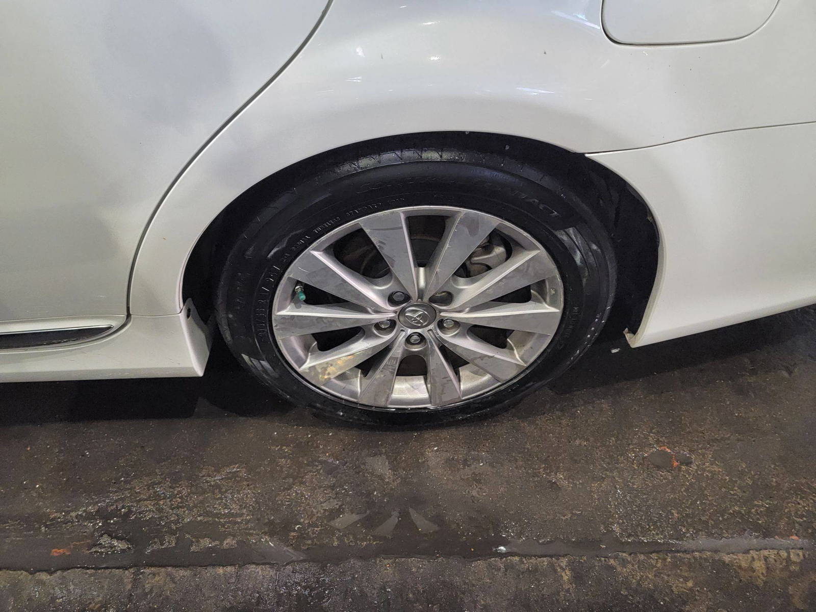 TOYOTA AVALON 2011 - Marhaba Auction Used Cars - Image 6