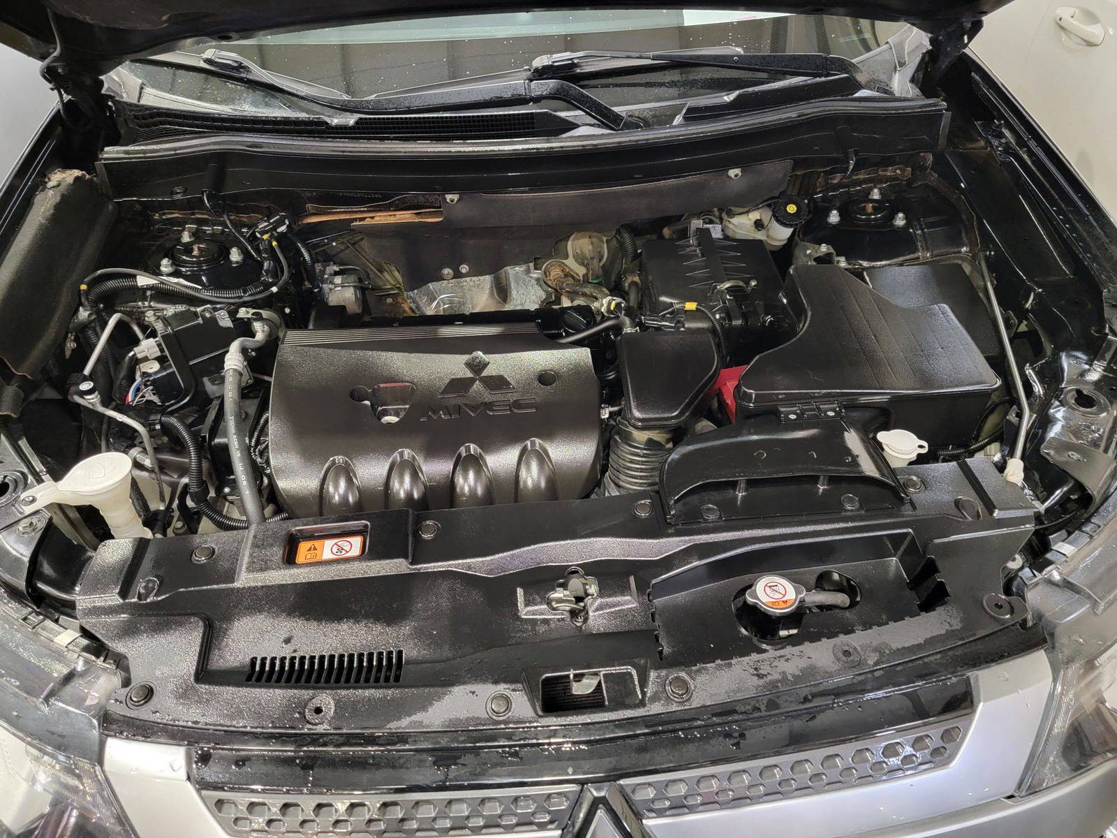 MITSUBISHI OUTLANDER 2020 - Marhaba Auction Used Cars - Image 12