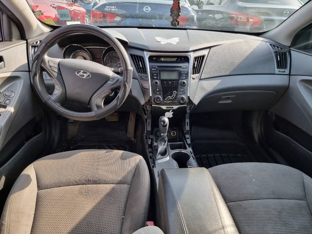 2013 HYUNDAI SONATA — 172665 Miles — Lot 125487 — Ind. 12 - Marhaba Auctions Used Cars - Image 6